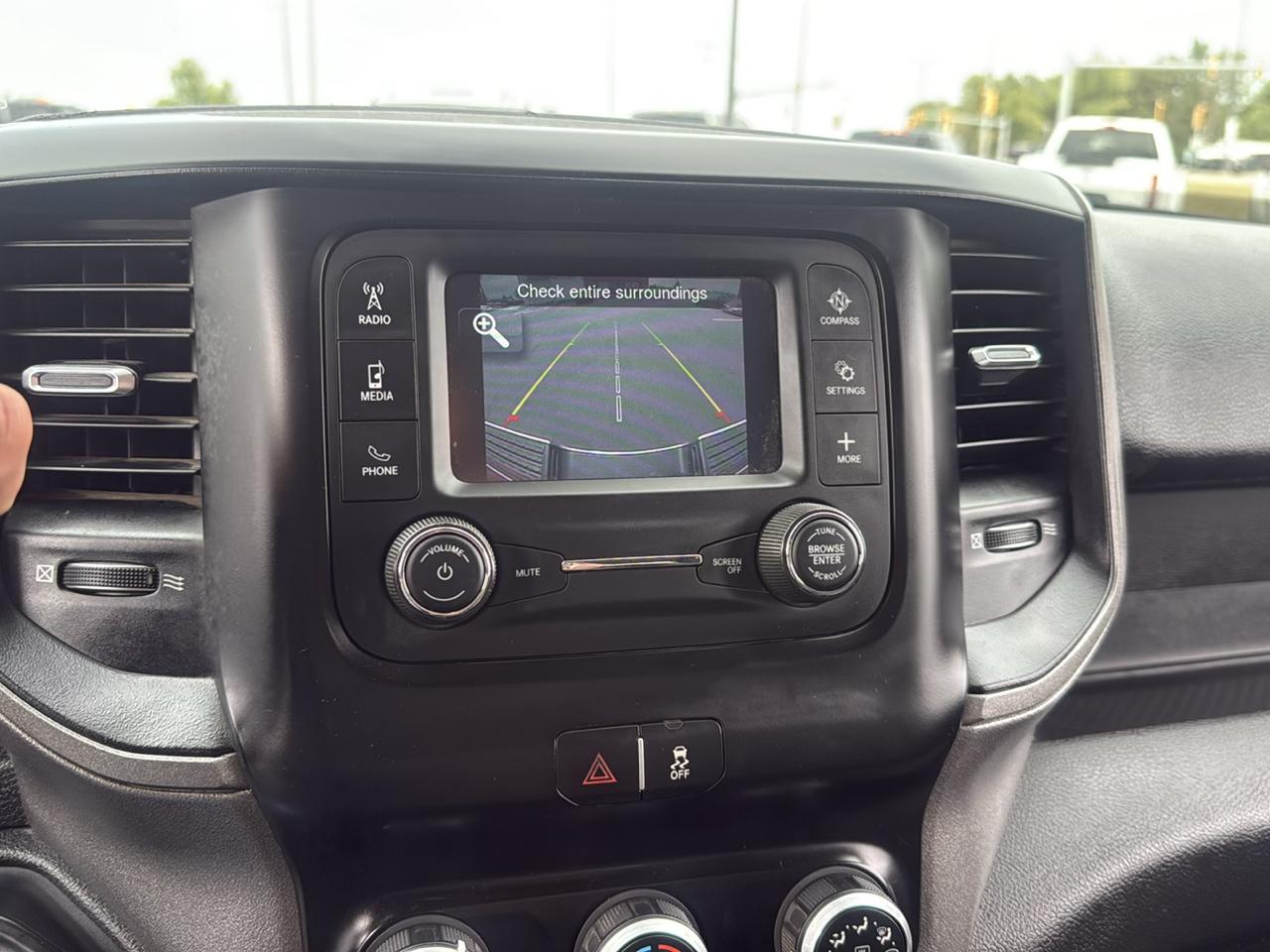 RAM 3500 Tradesman Crew Cab 4WD DRW 2019