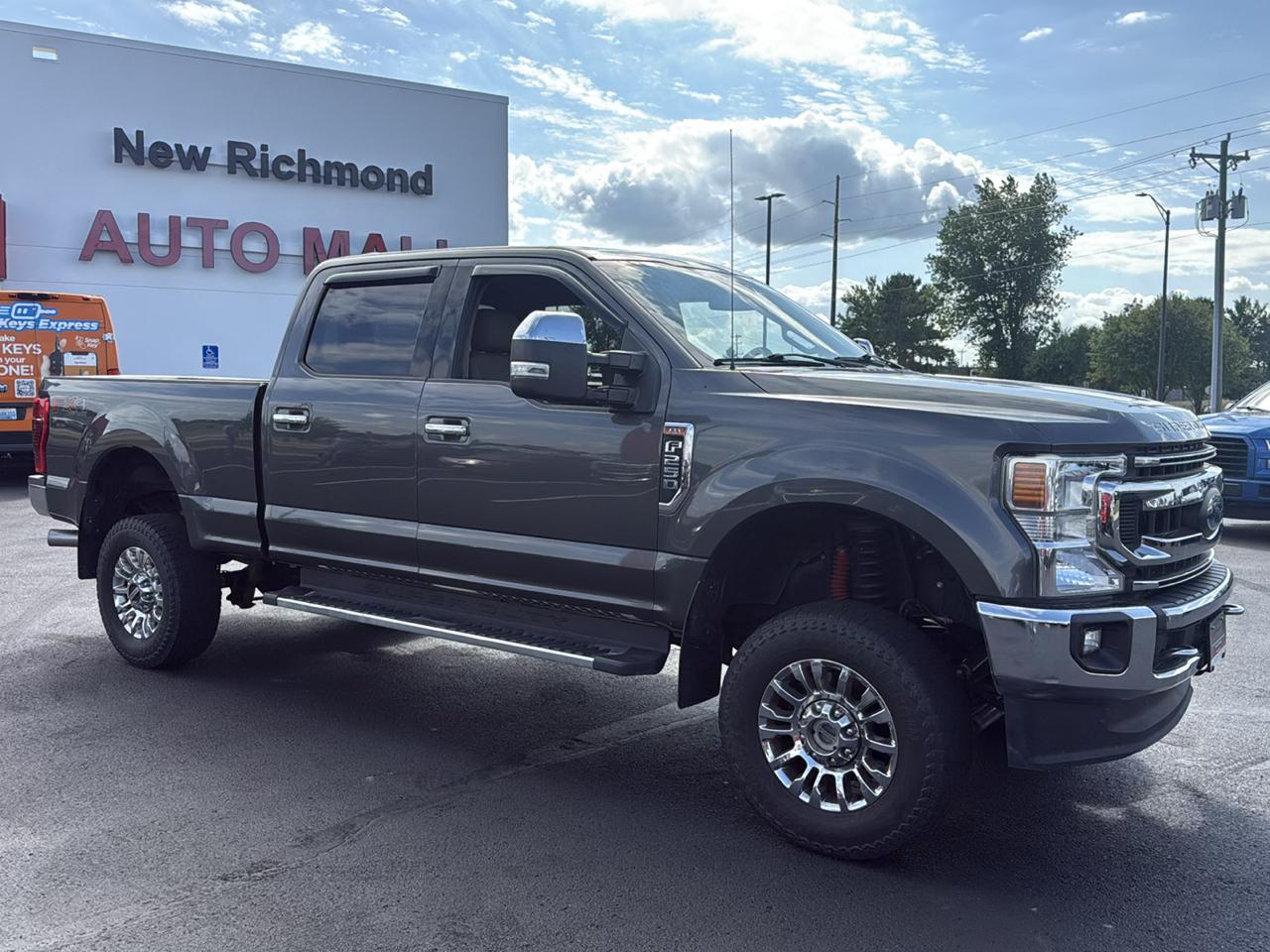 Ford F-250 SD XLT Crew Cab 4WD 2020