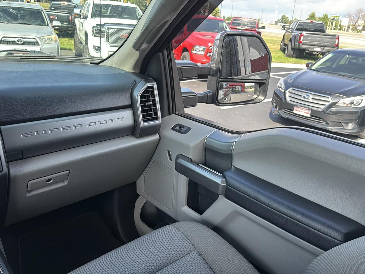 Ford F-250 SD XLT Crew Cab 4WD 2020