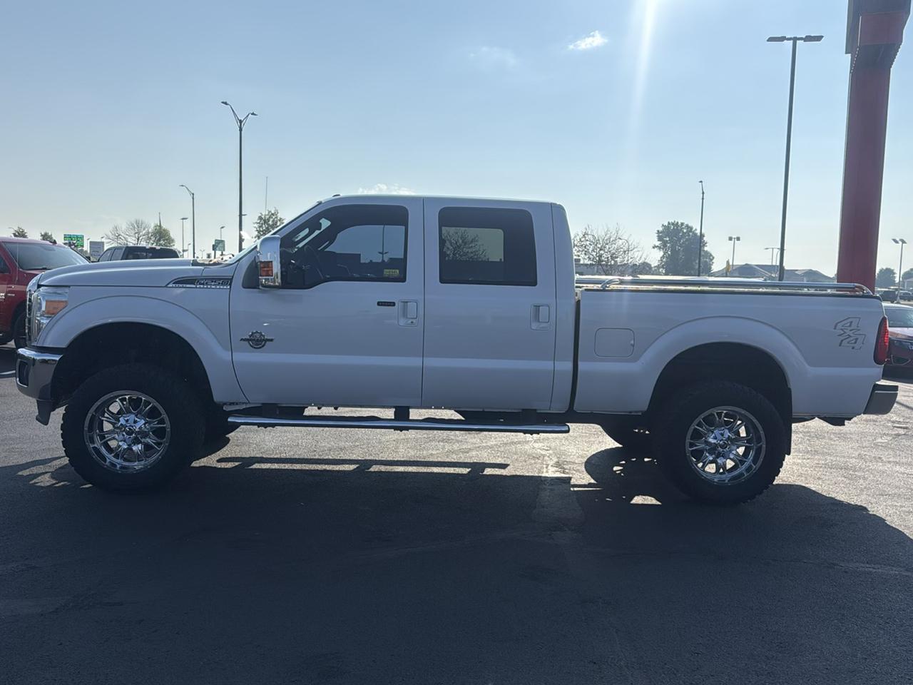 Ford F-250 SD Lariat Crew Cab 4WD 2011
