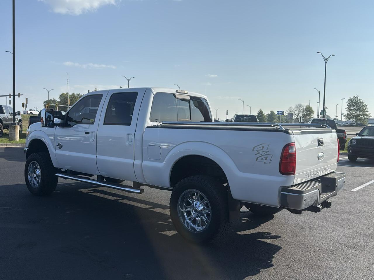 Ford F-250 SD Lariat Crew Cab 4WD 2011