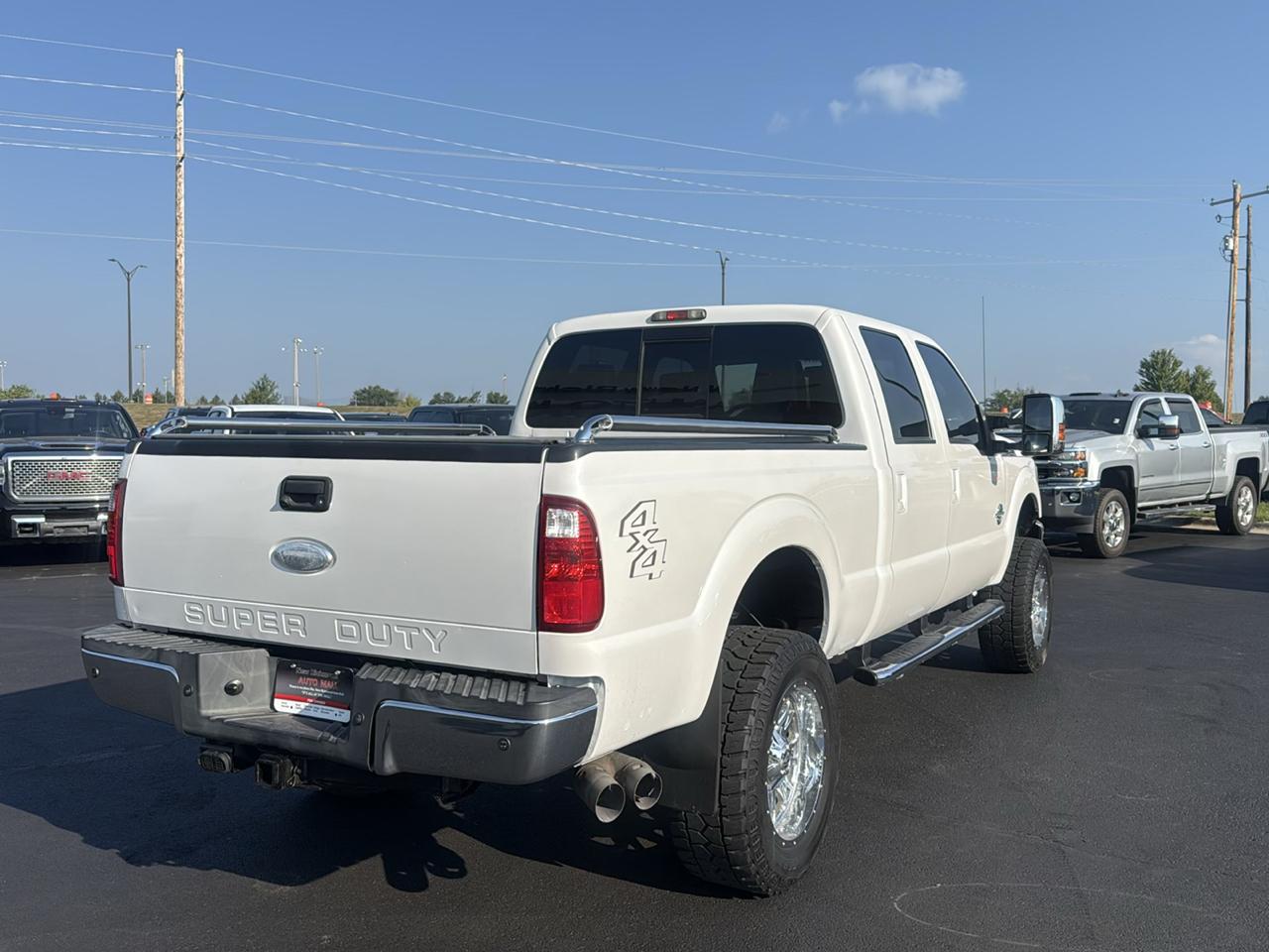 Ford F-250 SD Lariat Crew Cab 4WD 2011