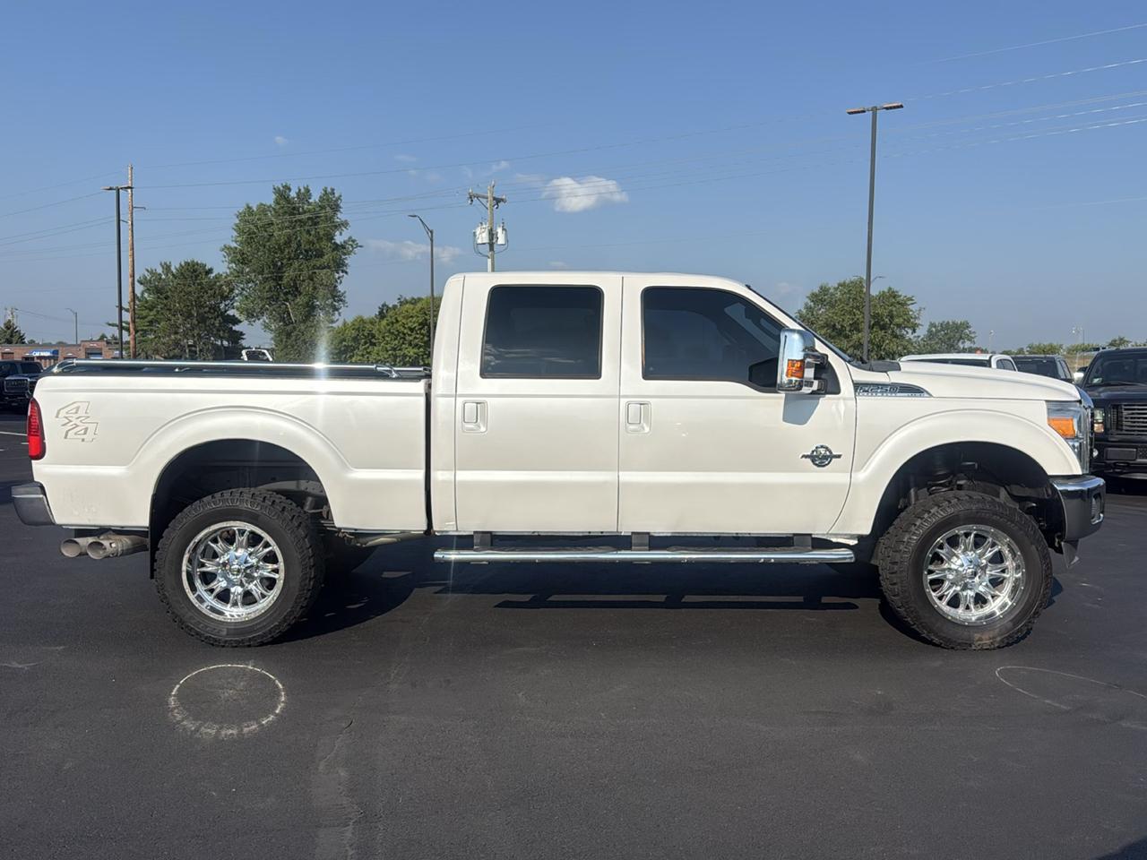 Ford F-250 SD Lariat Crew Cab 4WD 2011