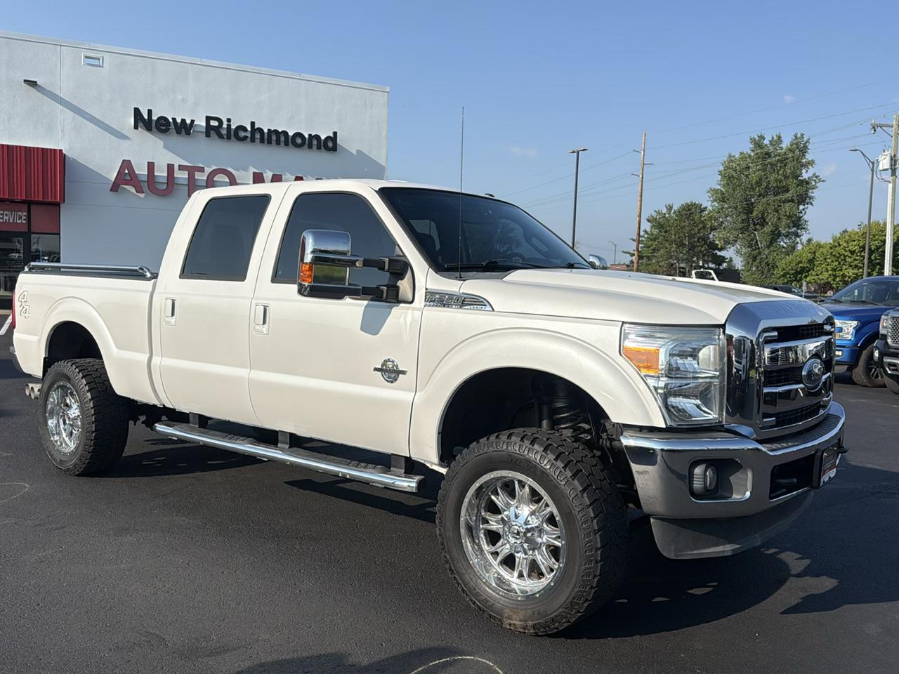 Ford F-250 SD Lariat Crew Cab 4WD 2011