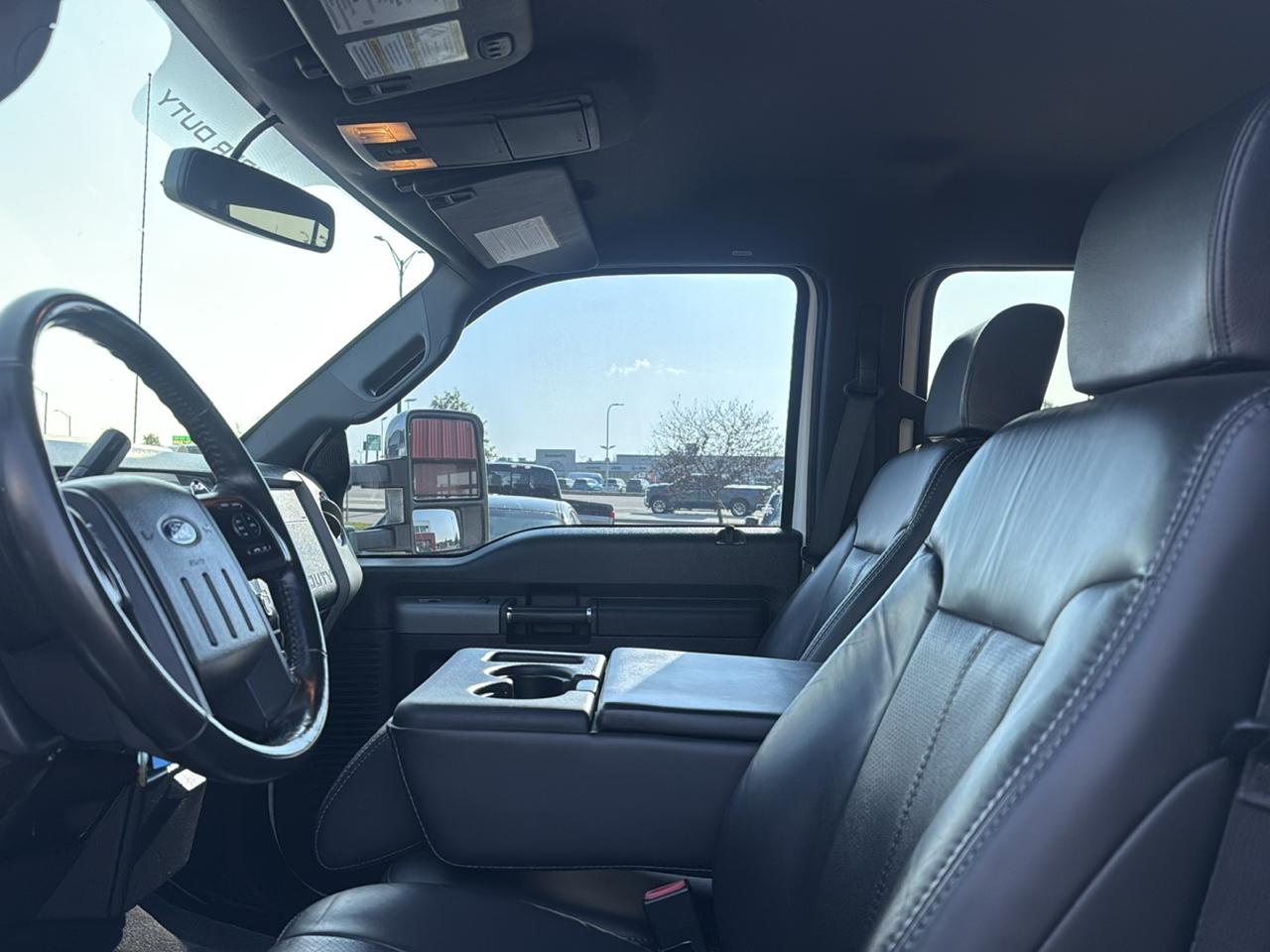 Ford F-250 SD Lariat Crew Cab 4WD 2011