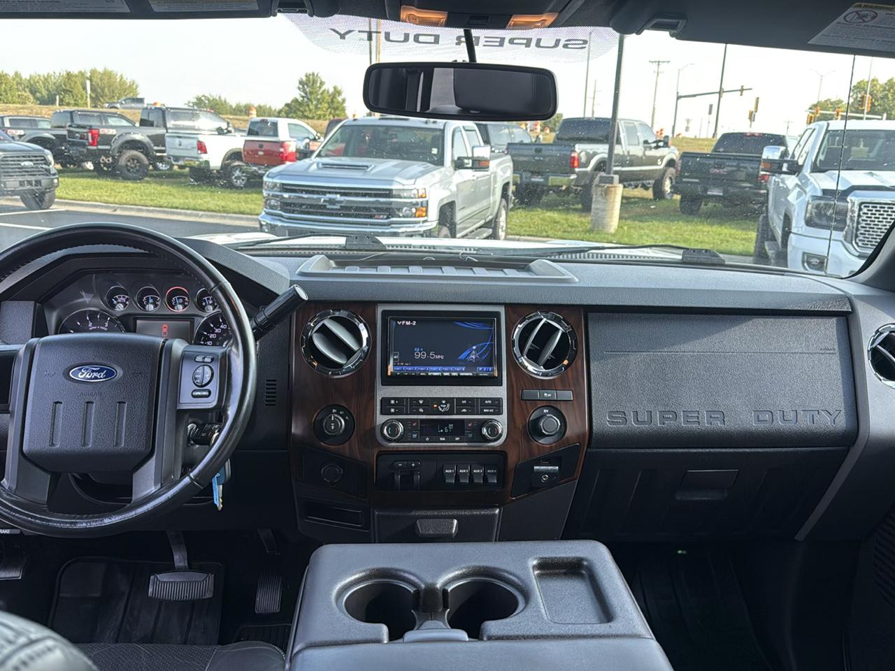 Ford F-250 SD Lariat Crew Cab 4WD 2011