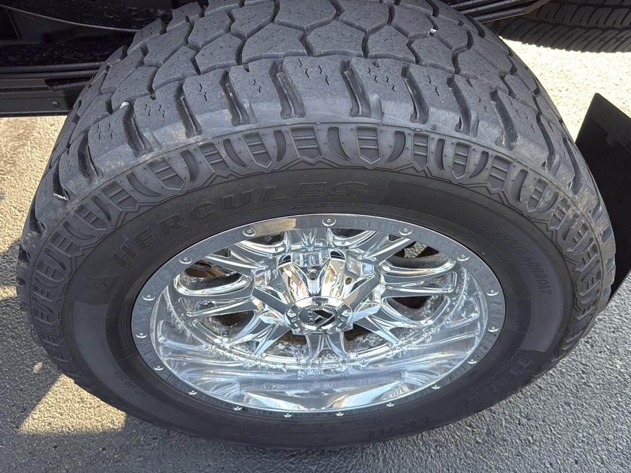 Ford F-250 SD Lariat Crew Cab 4WD 2011