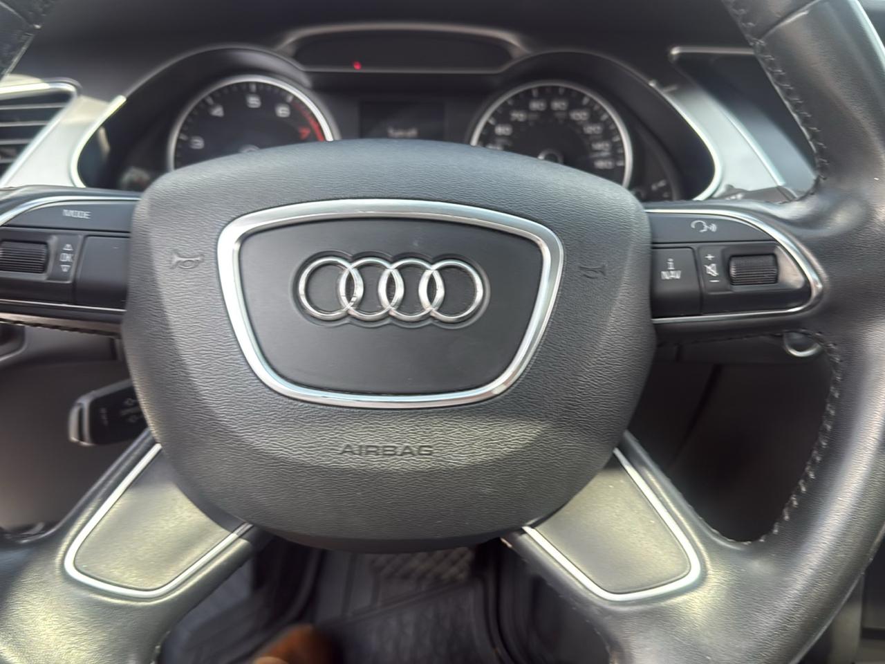 Audi A4 2.0 T Sedan FrontTrak Multitronic 2015