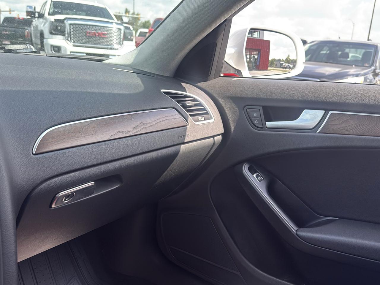 Audi A4 2.0 T Sedan FrontTrak Multitronic 2015