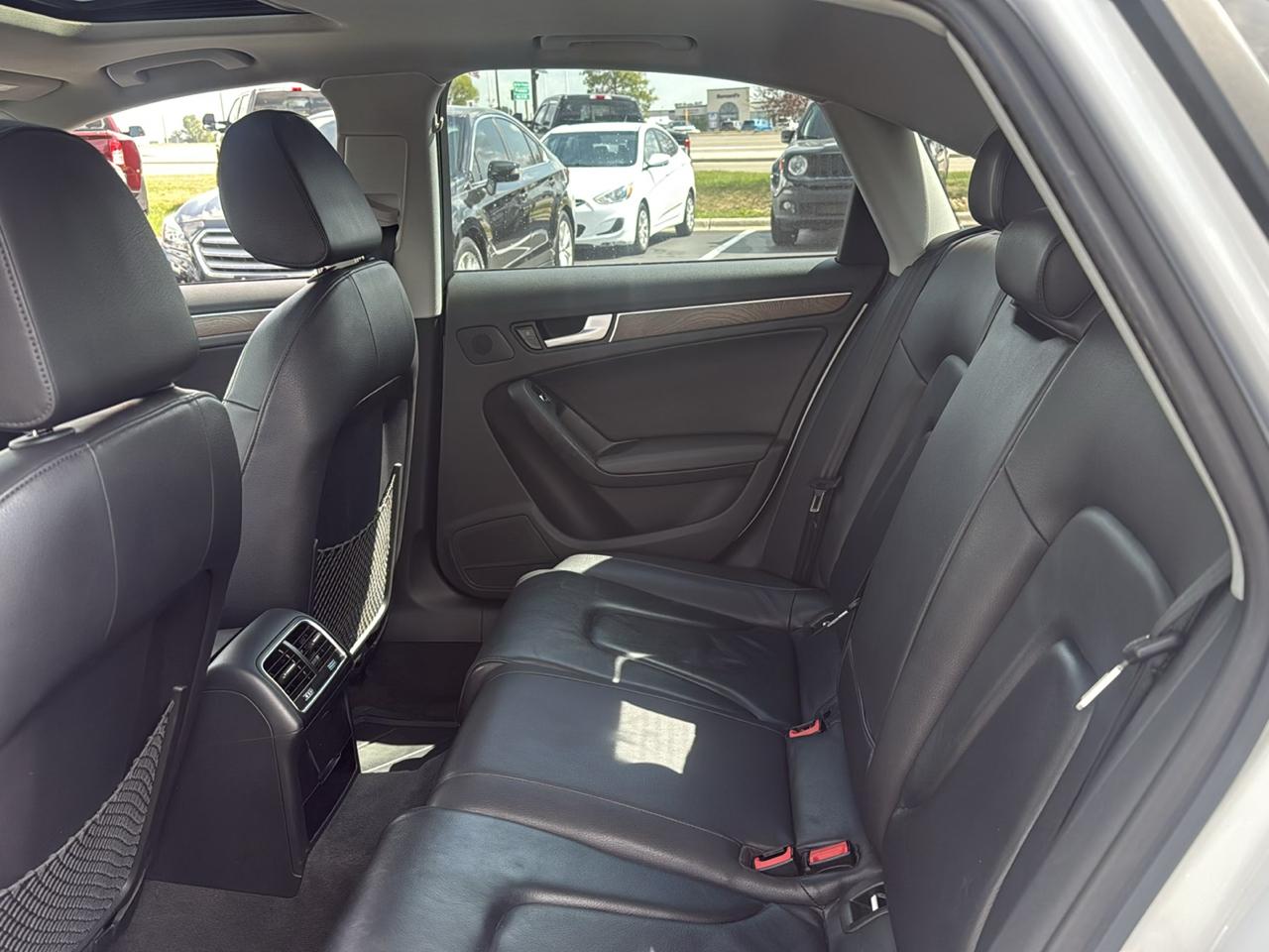 Audi A4 2.0 T Sedan FrontTrak Multitronic 2015