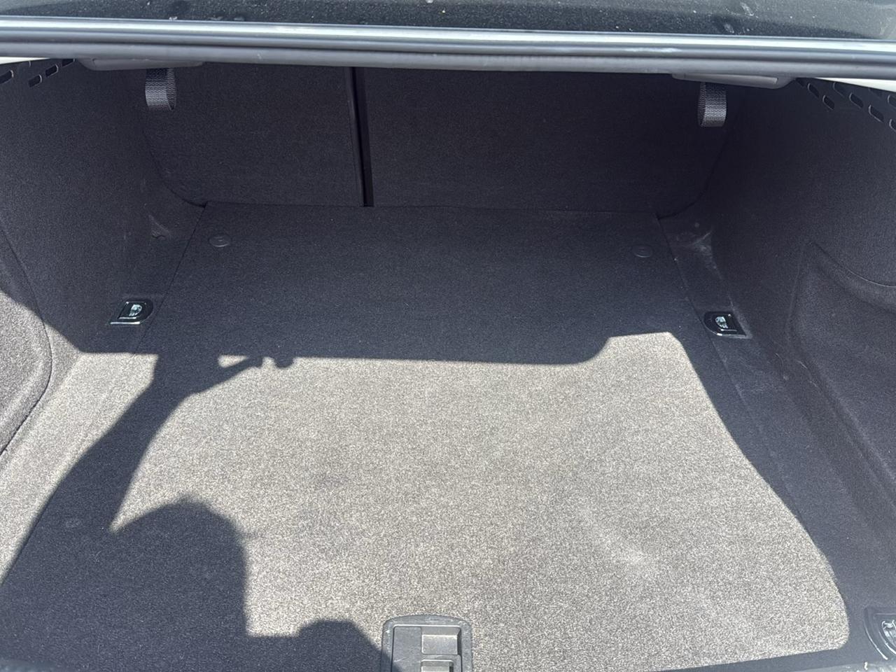 Audi A4 2.0 T Sedan FrontTrak Multitronic 2015