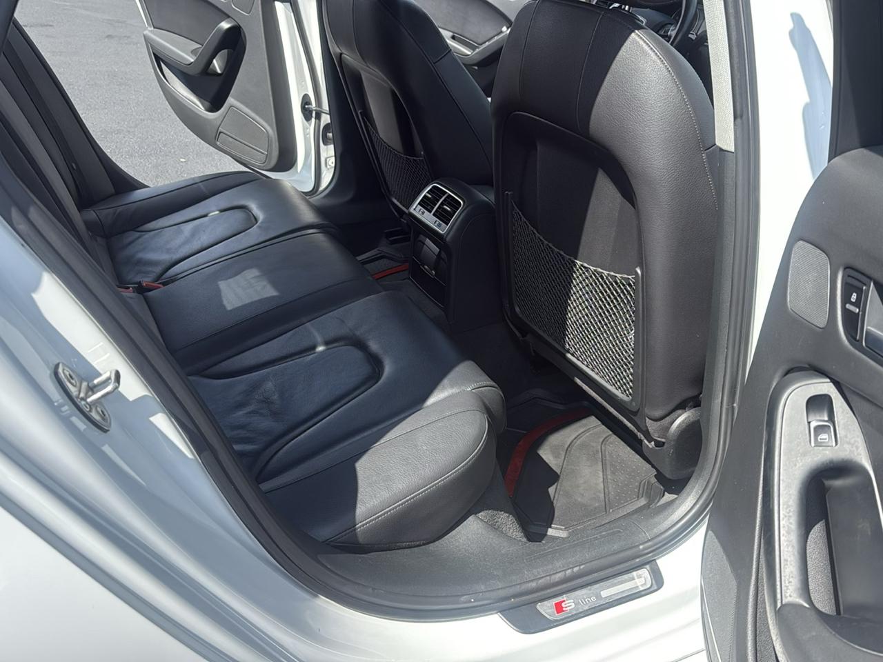 Audi A4 2.0 T Sedan FrontTrak Multitronic 2015