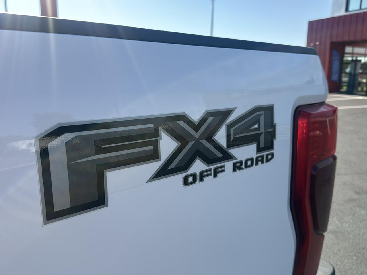 Ford F-250 SD Lariat Crew Cab 4WD 2020