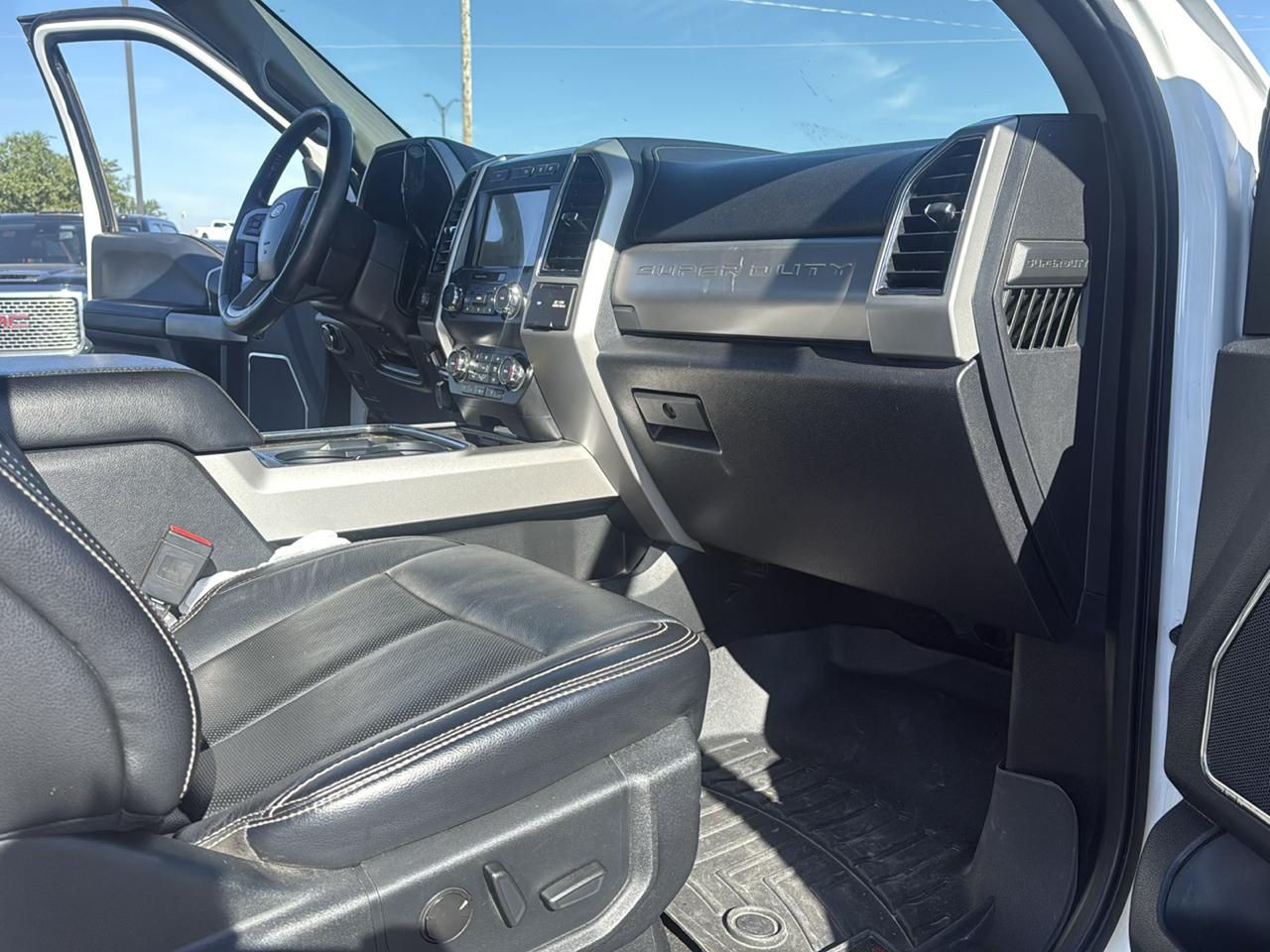 Ford F-250 SD Lariat Crew Cab 4WD 2020