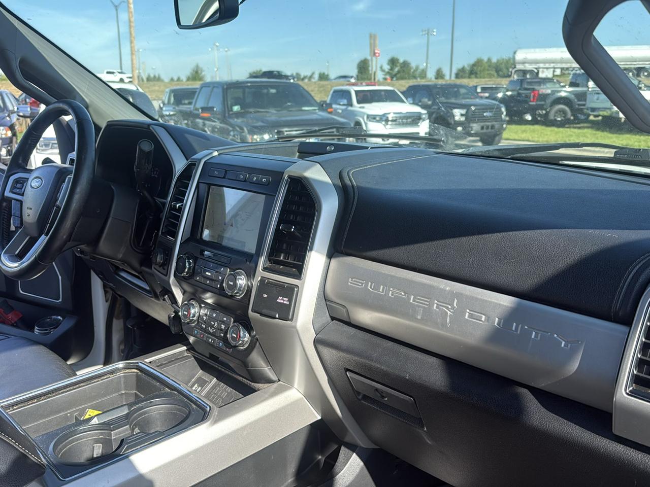 Ford F-250 SD Lariat Crew Cab 4WD 2020