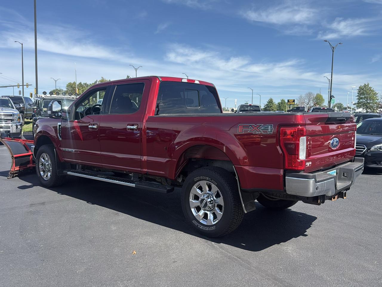 Ford F-350 SD Lariat Crew Cab 4WD 2019