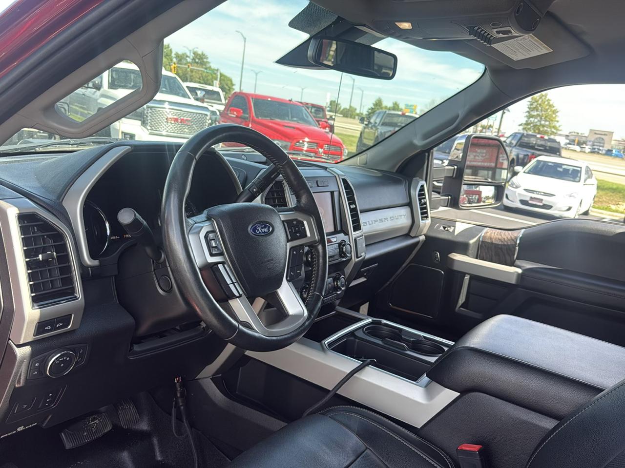 Ford F-350 SD Lariat Crew Cab 4WD 2019