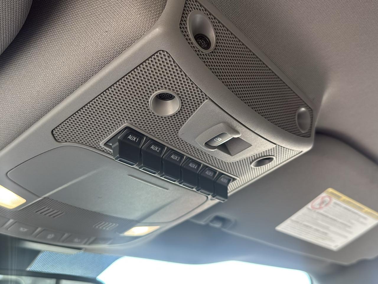 Ford F-350 SD Lariat Crew Cab 4WD 2019