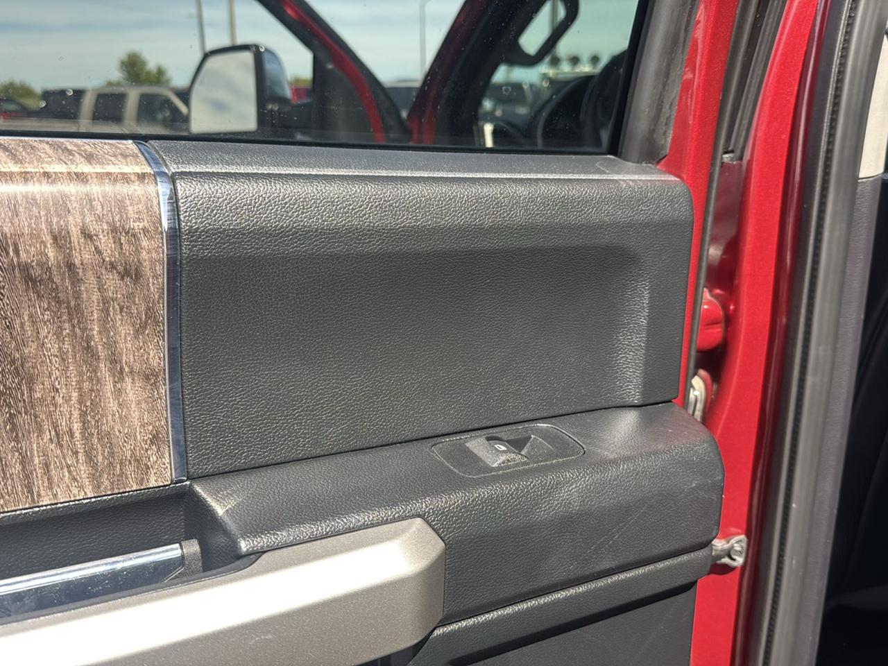 Ford F-350 SD Lariat Crew Cab 4WD 2019