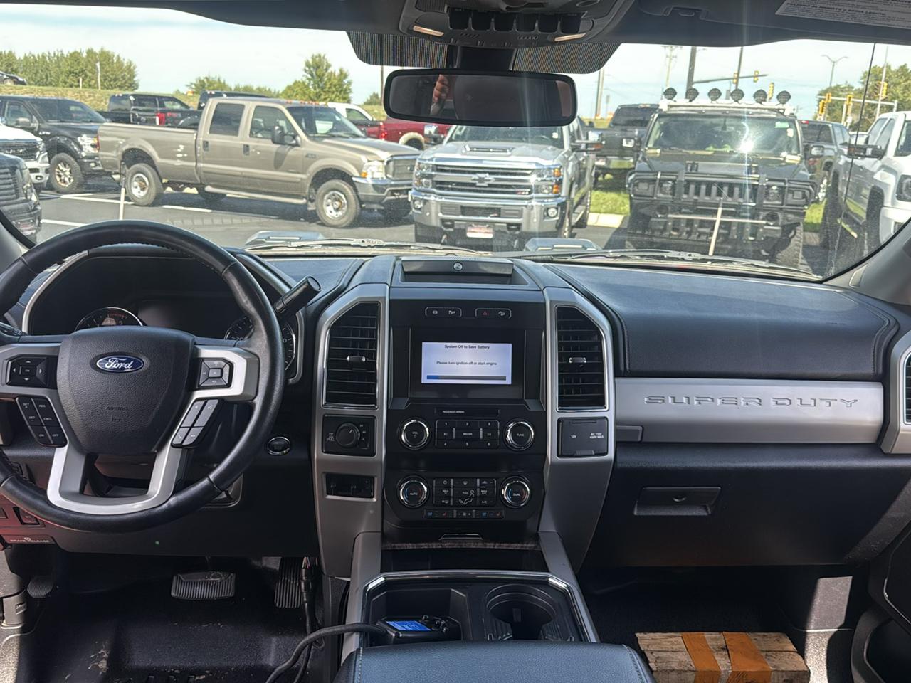 Ford F-350 SD Lariat Crew Cab 4WD 2019