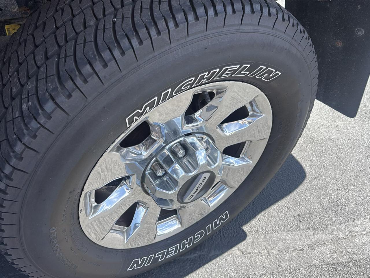 Ford F-350 SD Lariat Crew Cab 4WD 2019