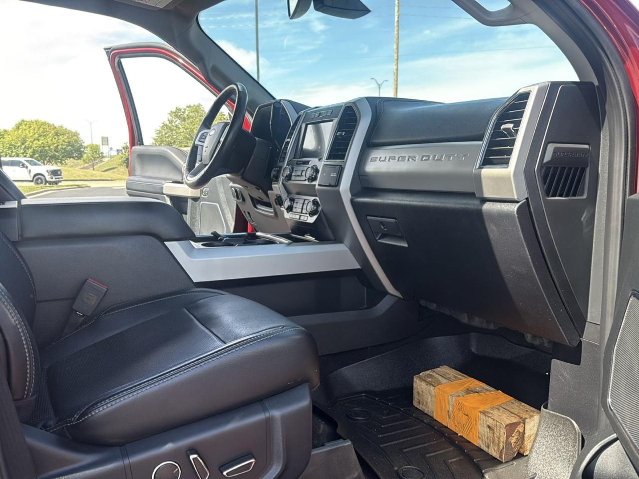 Ford F-350 SD Lariat Crew Cab 4WD 2019