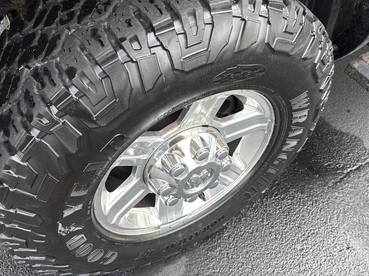 RAM 3500 Laramie Crew Cab 4WD 2011