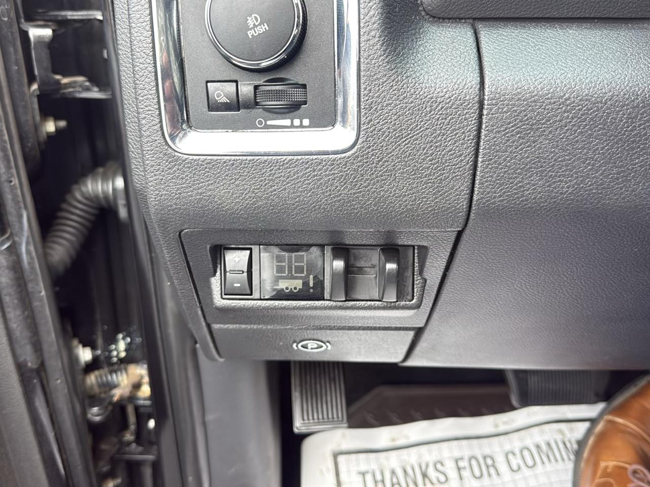 RAM 3500 Laramie Crew Cab 4WD 2011