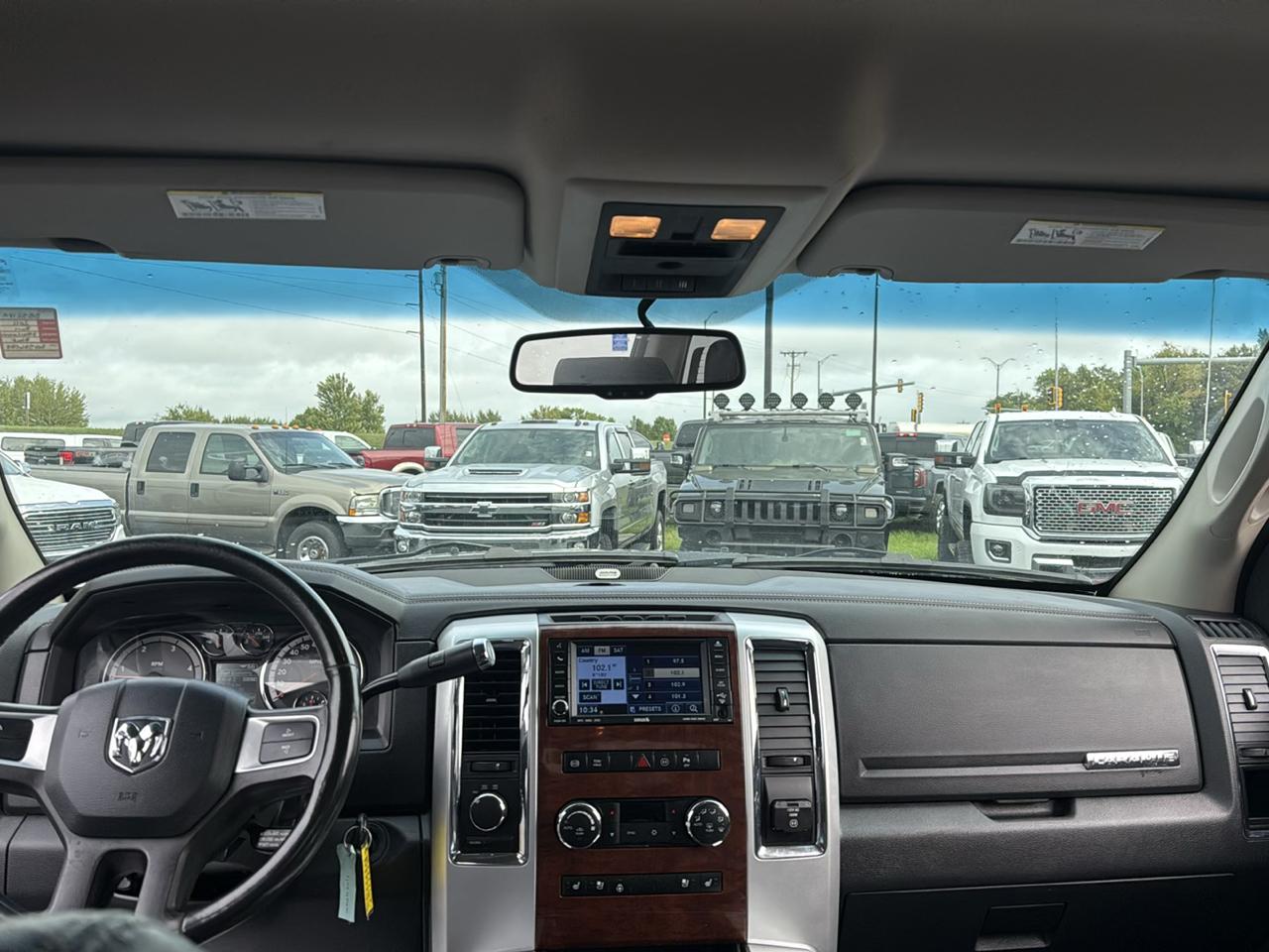 RAM 3500 Laramie Crew Cab 4WD 2011