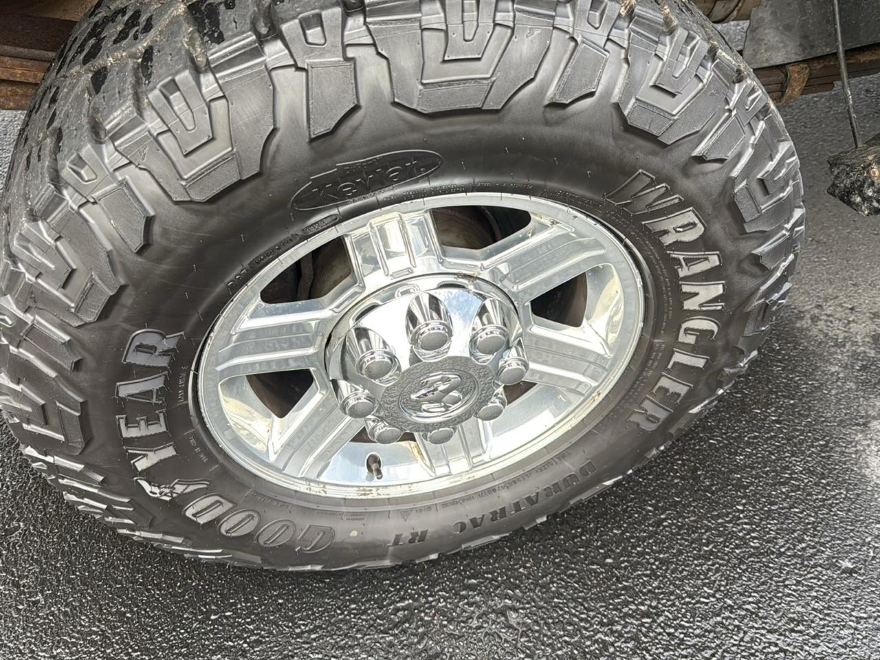 RAM 3500 Laramie Crew Cab 4WD 2011
