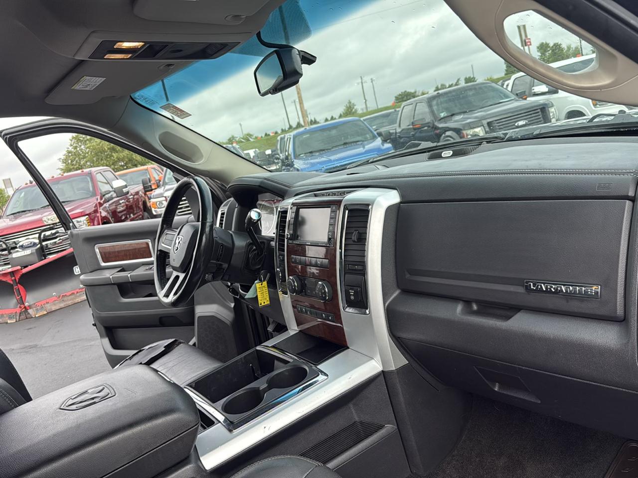 RAM 3500 Laramie Crew Cab 4WD 2011