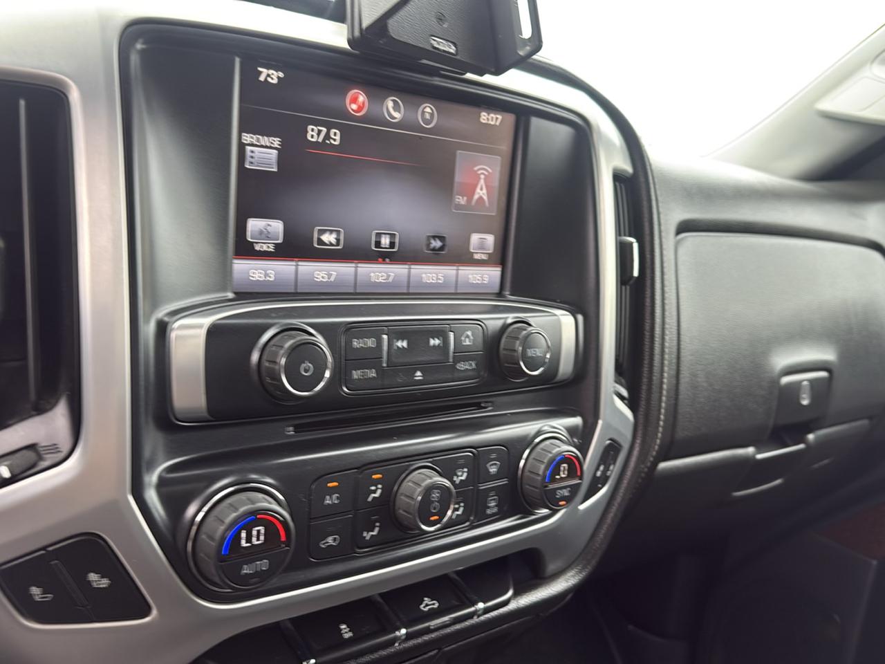 GMC Sierra 2500HD SLE Crew Cab 4WD 2015