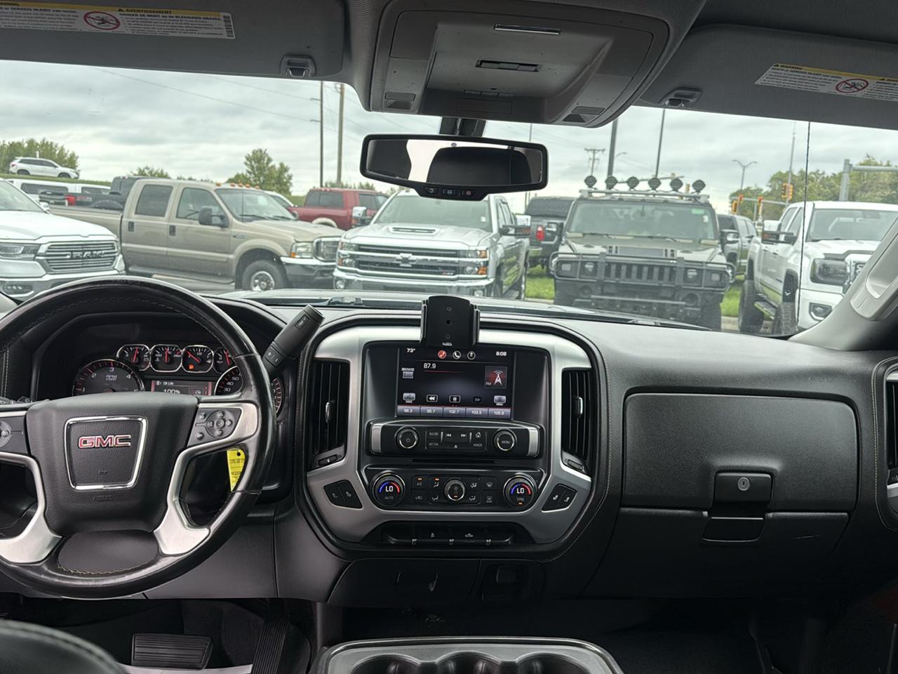 GMC Sierra 2500HD SLE Crew Cab 4WD 2015