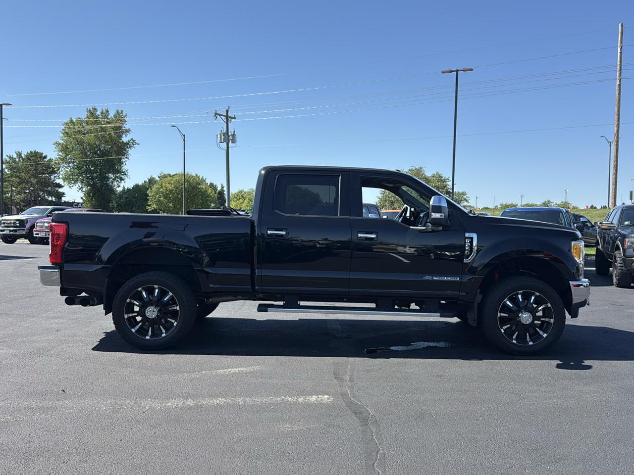 Ford F-250 SD XLT Crew Cab 4WD 2017