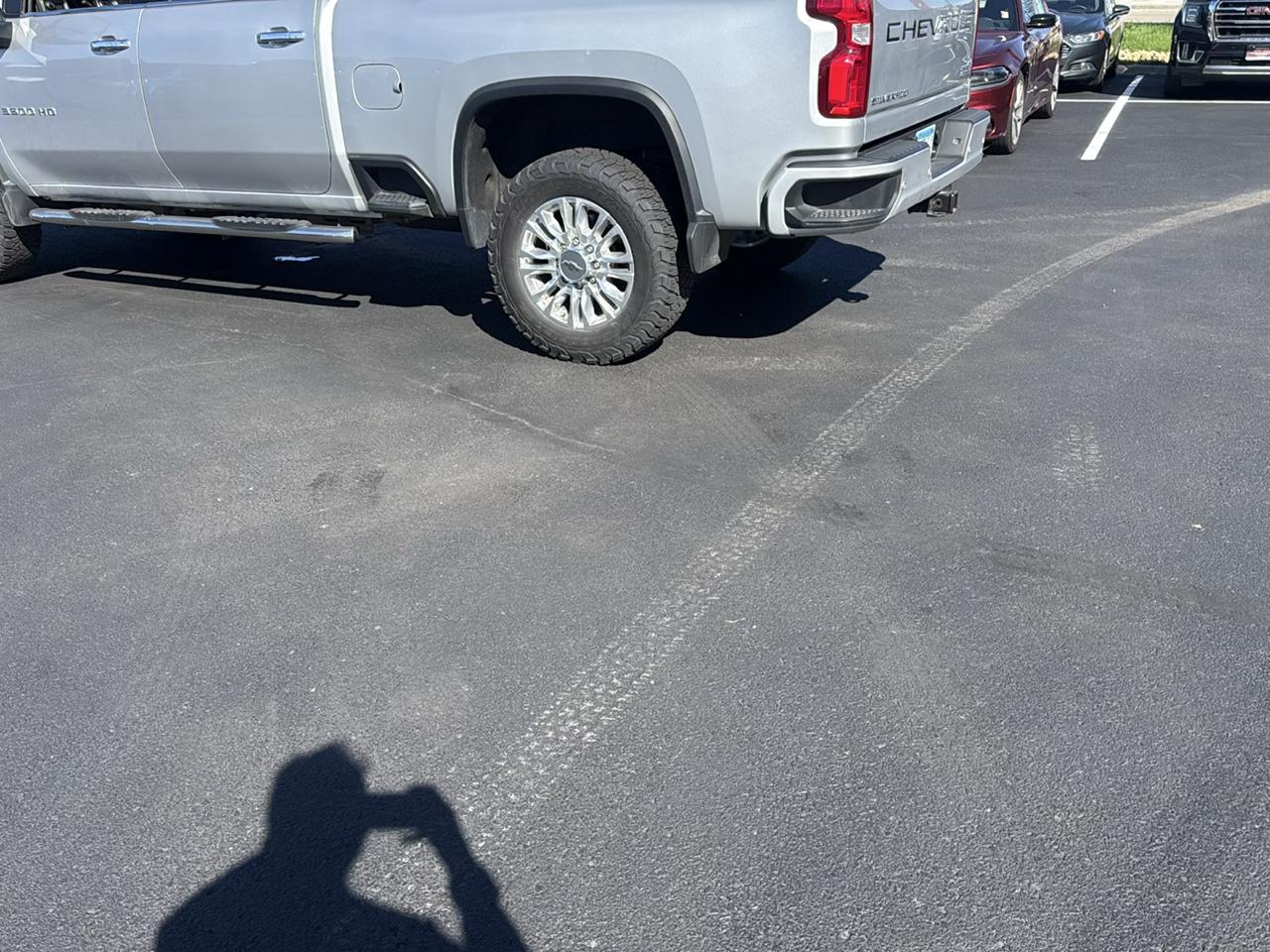 Chevrolet Silverado 3500HD High Country Crew Cab 4WD 2022