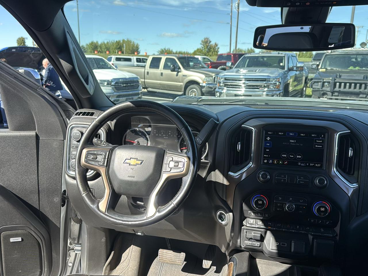 Chevrolet Silverado 3500HD High Country Crew Cab 4WD 2022