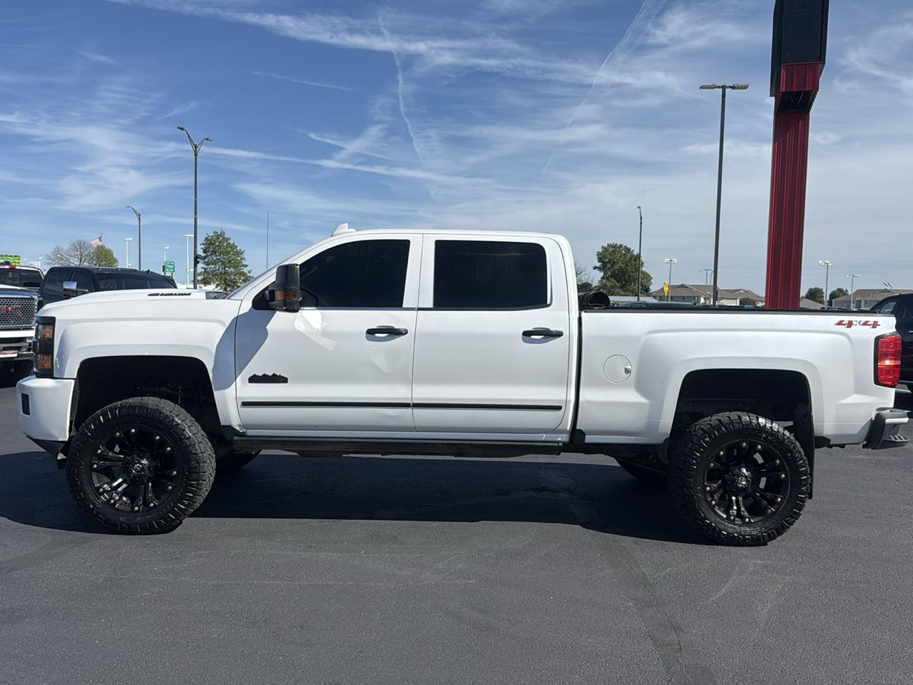 Chevrolet Silverado 2500HD High Country Crew Cab Short Box 4WD 2019