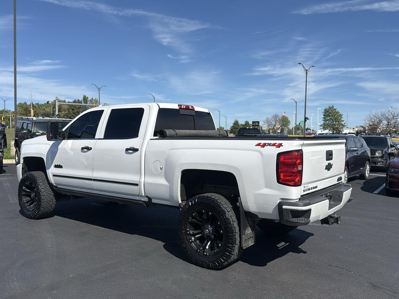 Chevrolet Silverado 2500HD High Country Crew Cab Short Box 4WD 2019