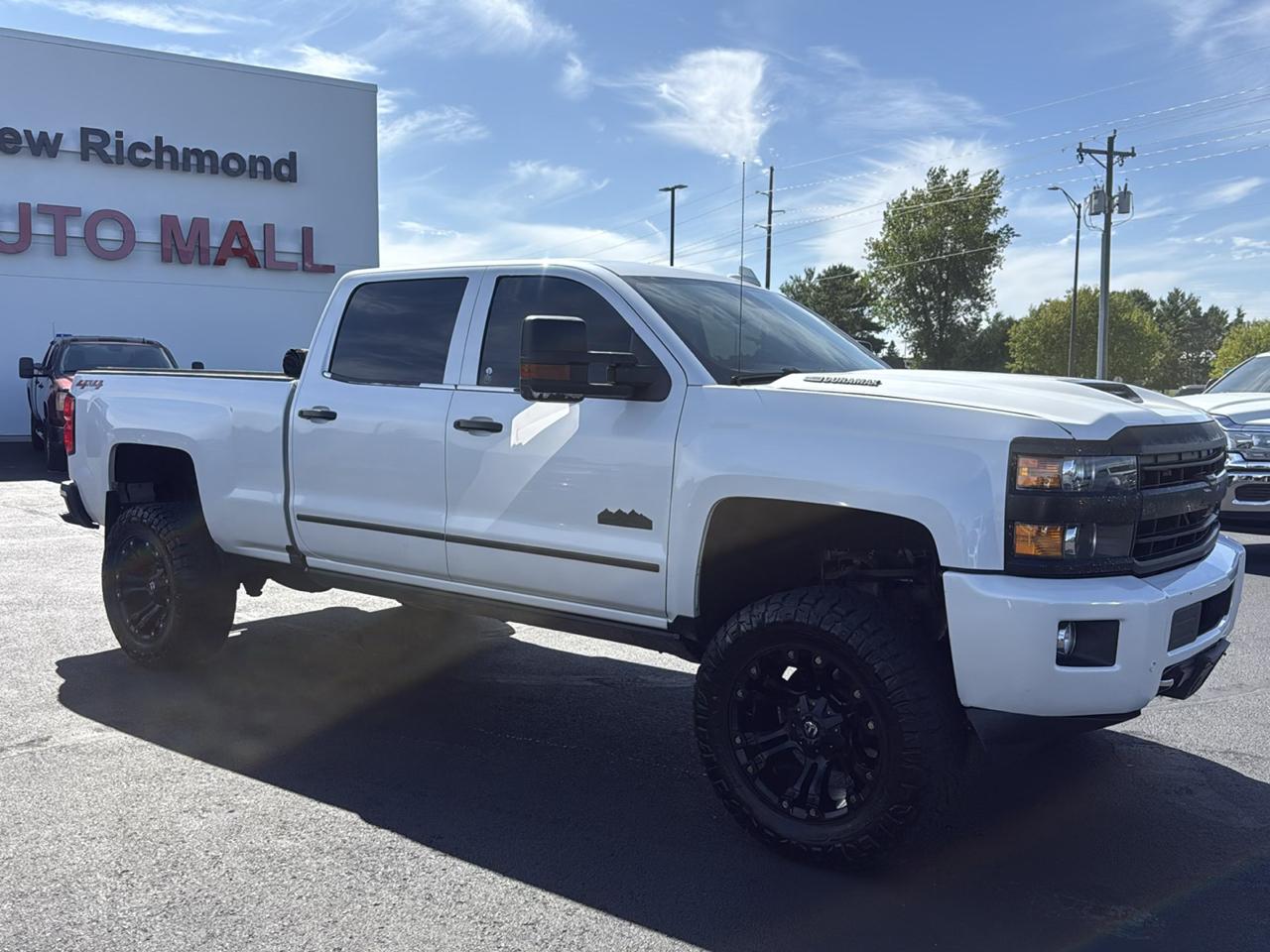 Chevrolet Silverado 2500HD High Country Crew Cab Short Box 4WD 2019