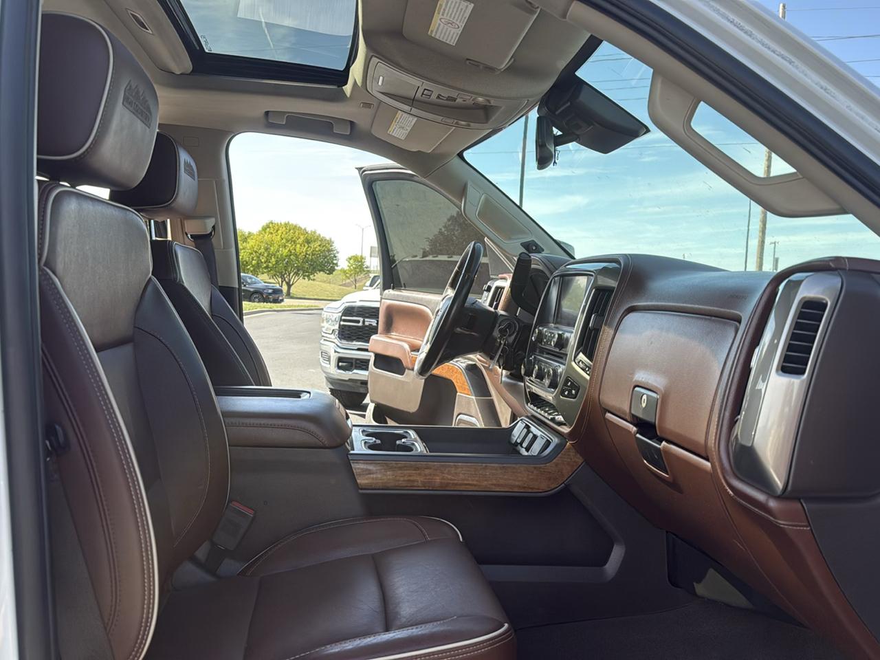 Chevrolet Silverado 2500HD High Country Crew Cab Short Box 4WD 2019
