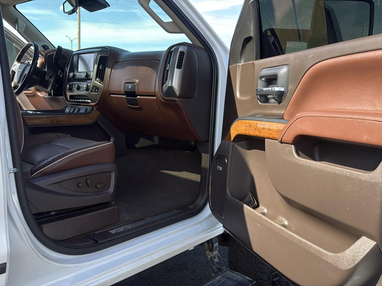 Chevrolet Silverado 2500HD High Country Crew Cab Short Box 4WD 2019
