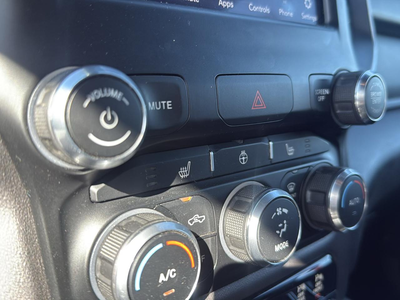 RAM 1500 Big Horn Quad Cab 4WD 2019