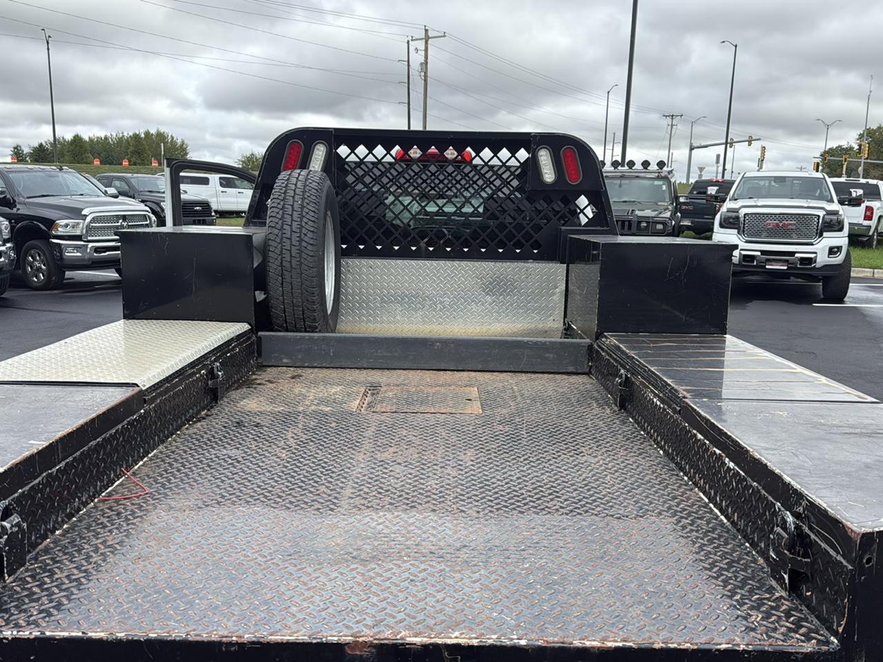 Chevrolet Silverado 3500HD Work Truck Crew Cab 4WD 2015