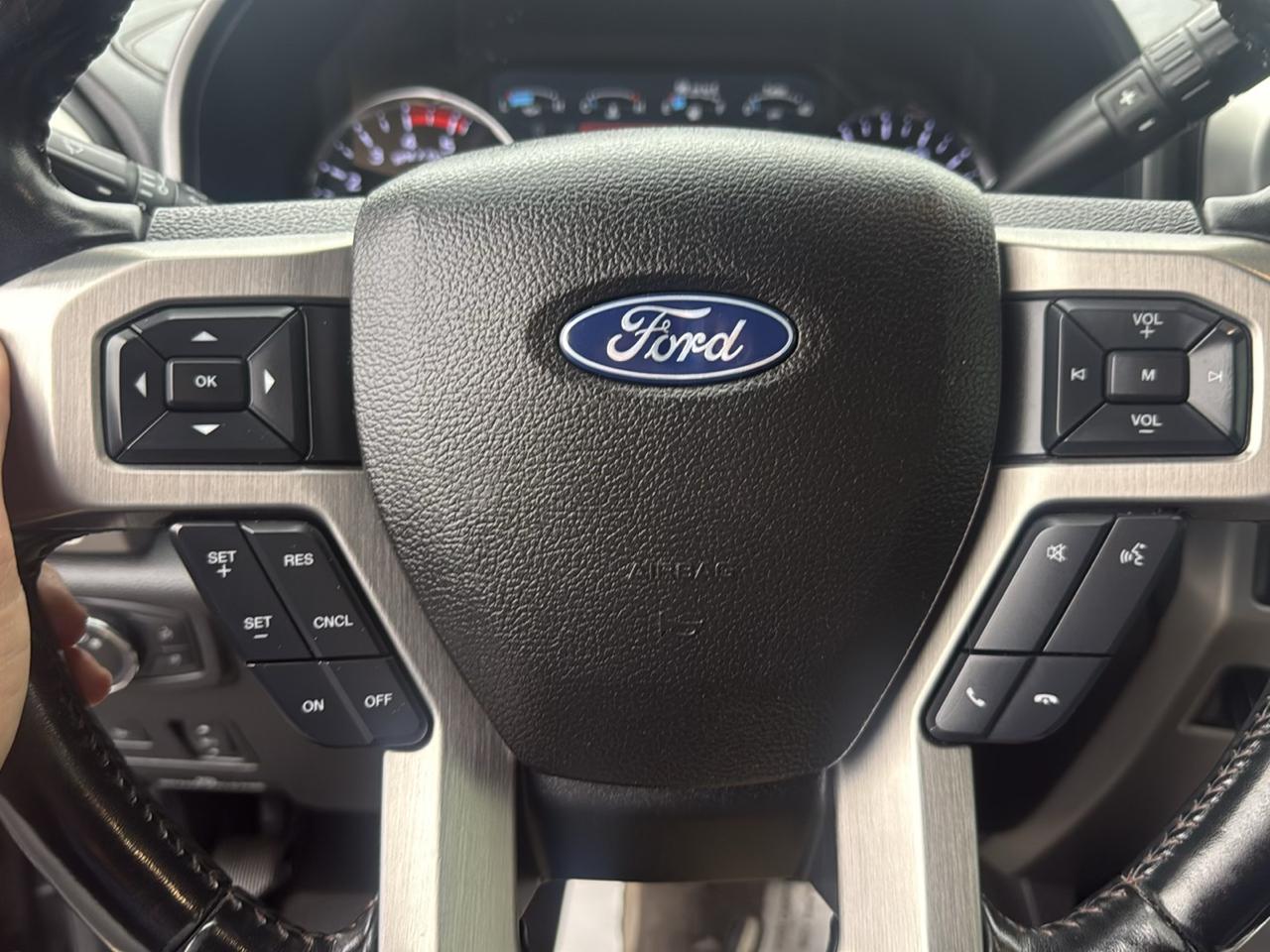 Ford F-250 SD Platinum Crew Cab 4WD 2019
