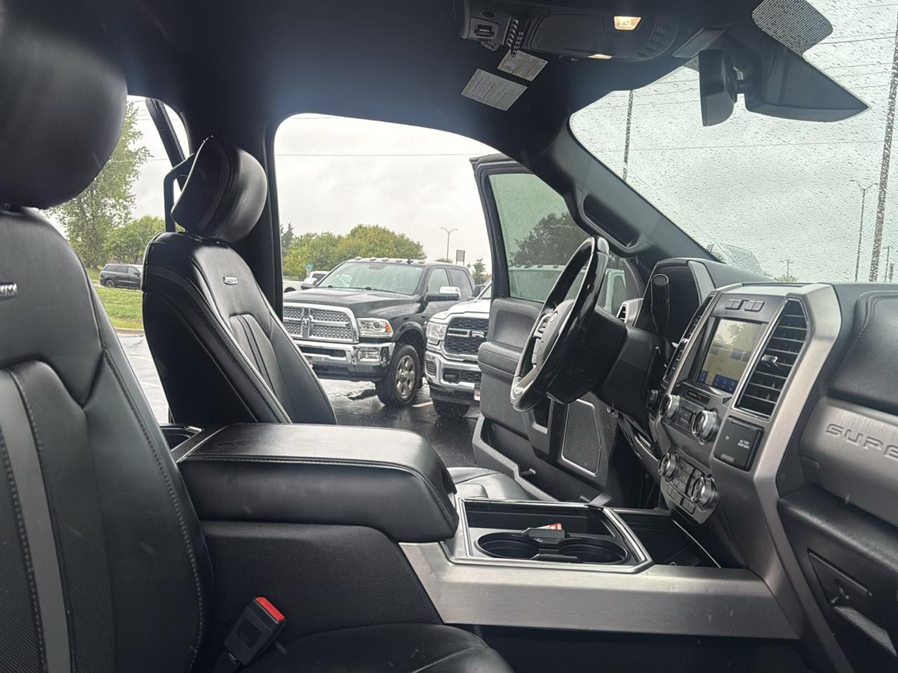 Ford F-250 SD Platinum Crew Cab 4WD 2019