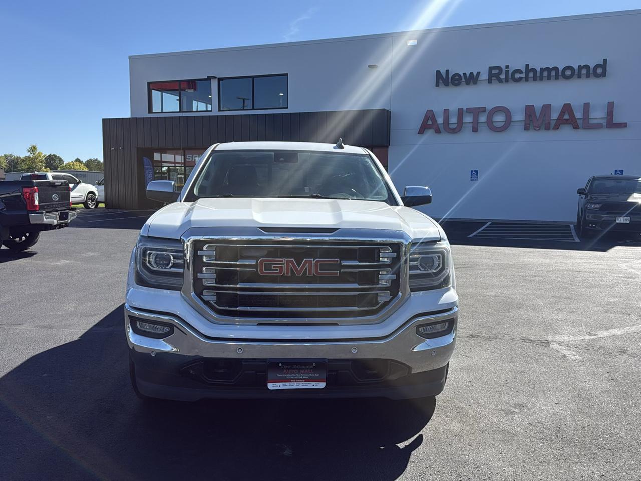 GMC Sierra 1500 SLT Crew Cab Short Box 4WD 2016