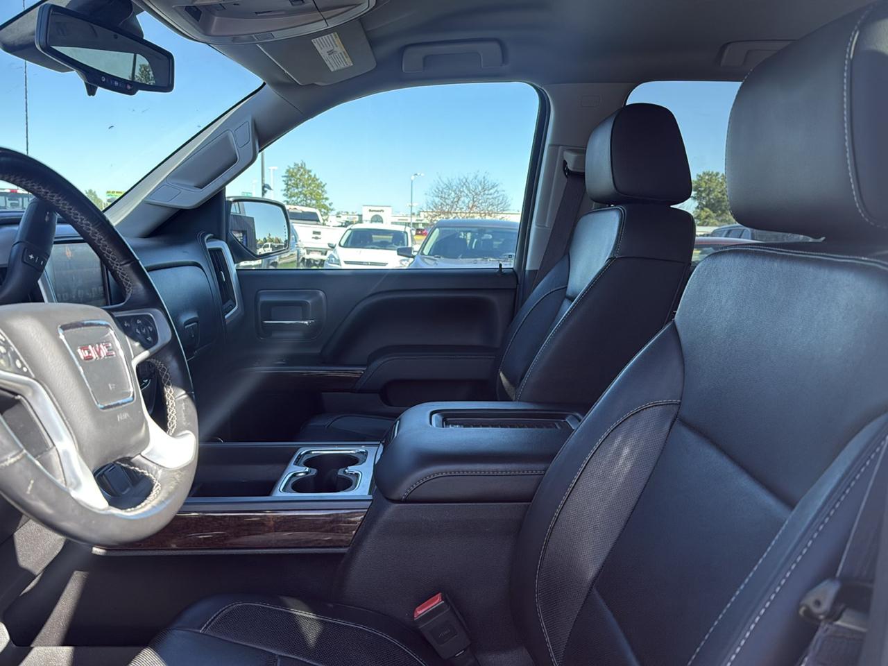 GMC Sierra 1500 SLT Crew Cab Short Box 4WD 2016