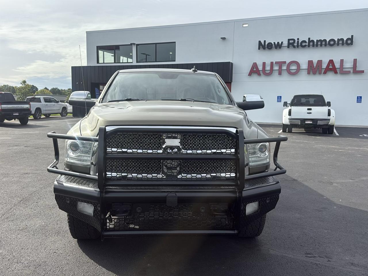 RAM 3500 Longhorn Crew Cab LWB 4WD 2014