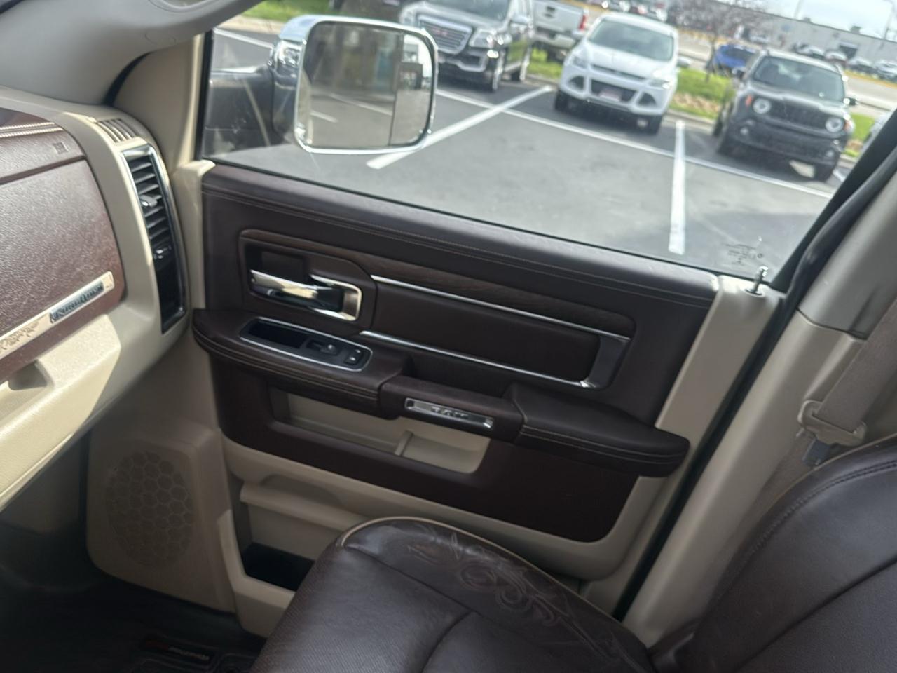 RAM 3500 Longhorn Crew Cab LWB 4WD 2014