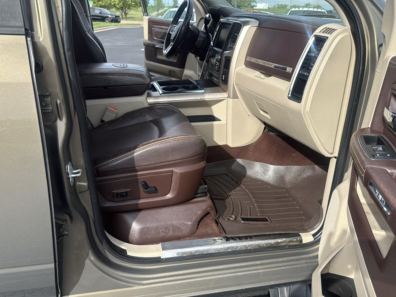 RAM 3500 Longhorn Crew Cab LWB 4WD 2014